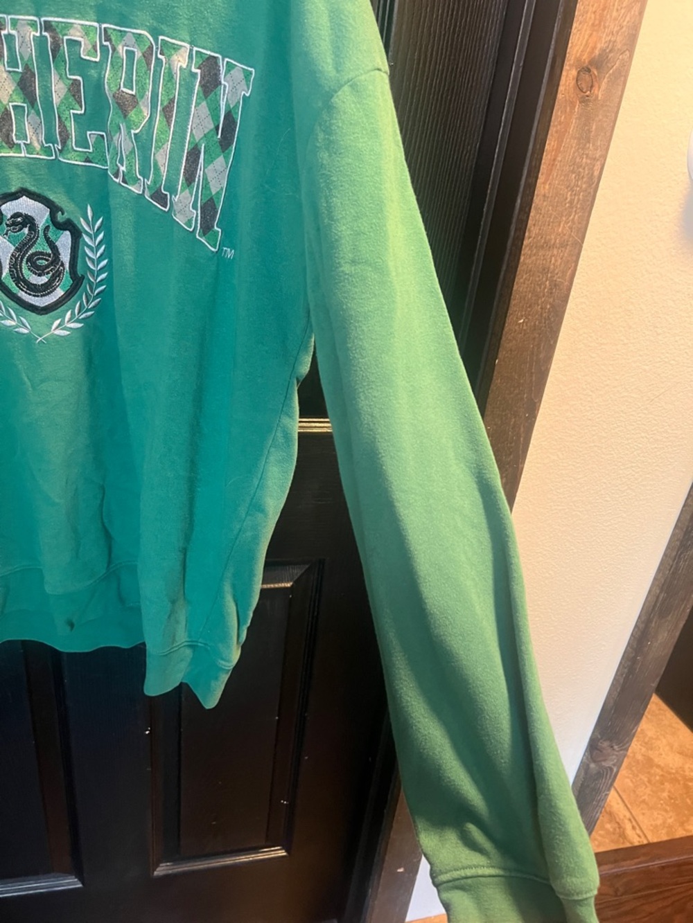 Slytherin Green Crewneck Sweater - Picture 5 of 6